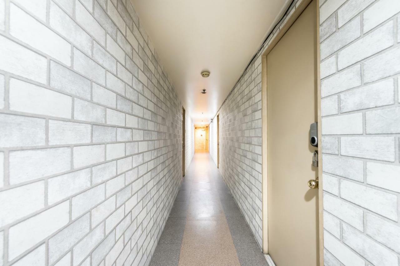 Oyo 191 Paradise Apartelle 호텔 마닐라 외부 사진